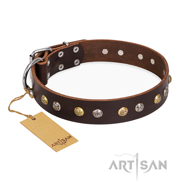 Handy use remarkable dog collar with strong buckle